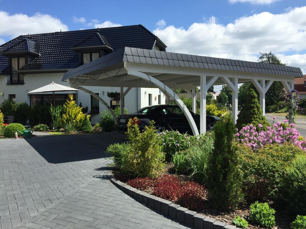 Roeblinseeterrassen Fürstenberg Exterior photo